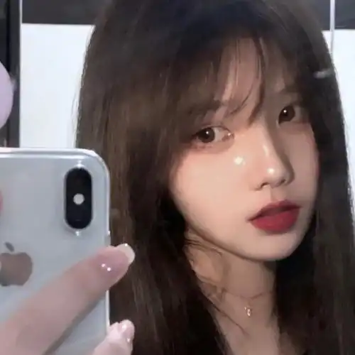 酷酷的高冷气质女头看一眼就会喜欢上的情话