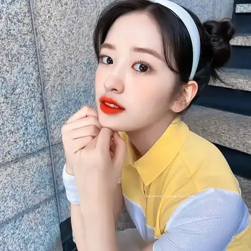 安宥真头像氛围感