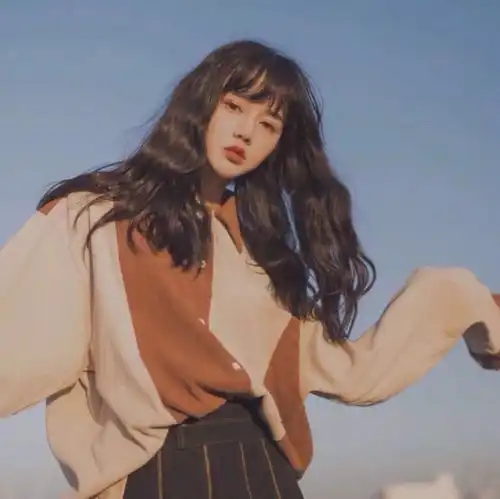 超级意境的女生头像