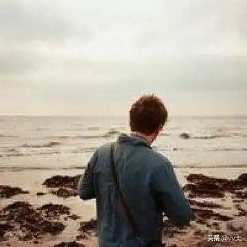 49岁资深妈宝男,离异单身,没车没房,我怎样才能摆脱母亲的控制