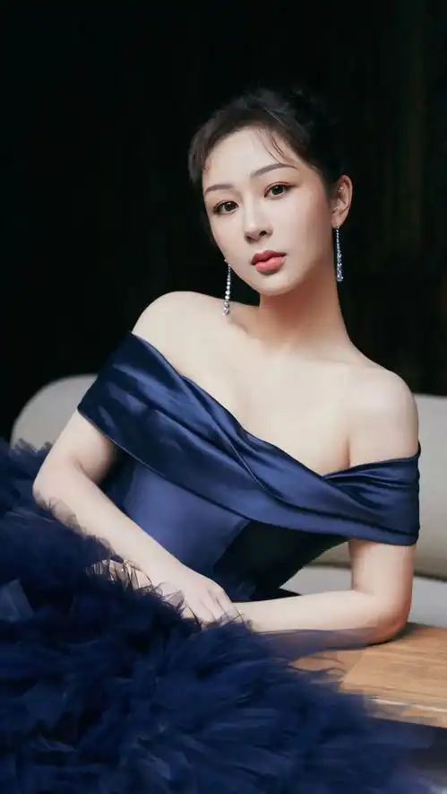 爱豆杨紫美图