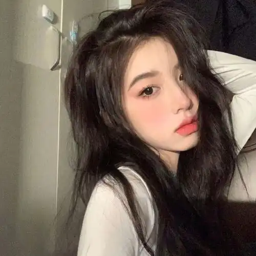 0718期头像女生头像