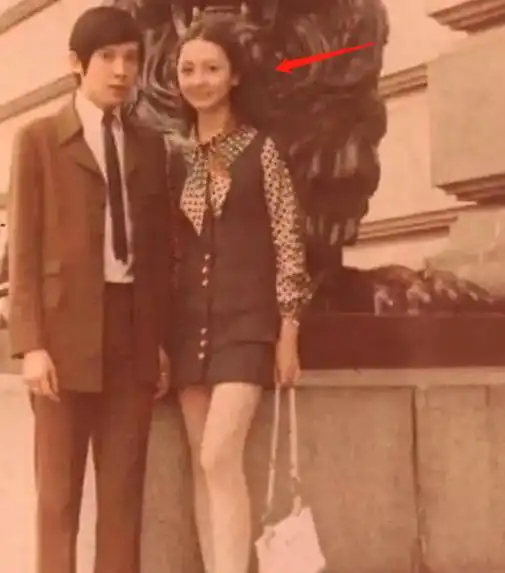 明星的妈妈能有多好看,谢霆锋老妈太猫系,吴亦凡妈妈假小子