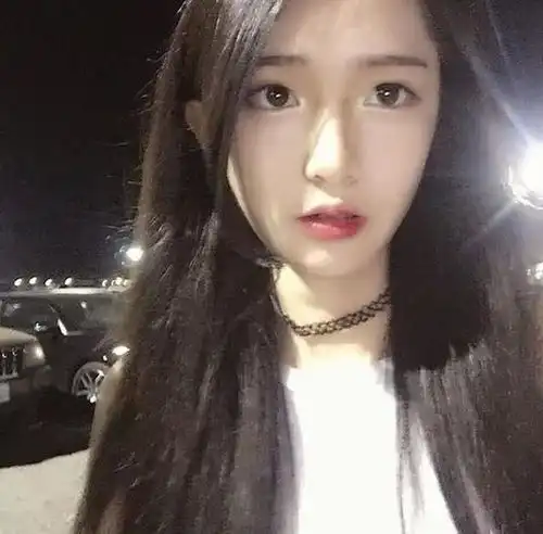 韩系长相的女生壁纸头像