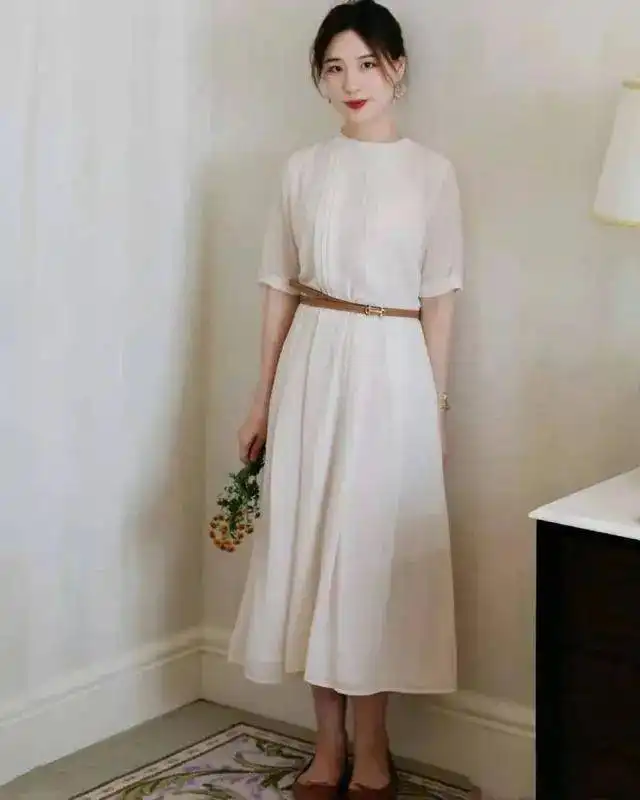 适合小个子女生的国风夏日穿搭,温婉优雅显气质,谁穿谁美