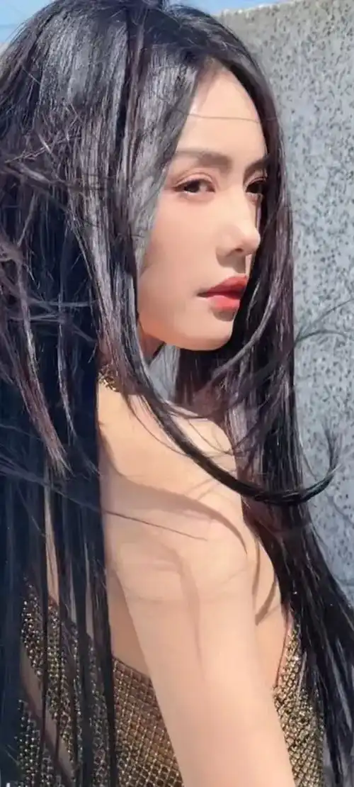 美女系列壁纸第2281期蔡文静