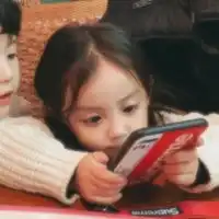 双人小孩情侣头像一对情侣头像可爱小孩一男一女一对两张