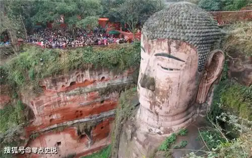 四川乐山大佛发现一密室,专家考察后,千年前的传言被证实