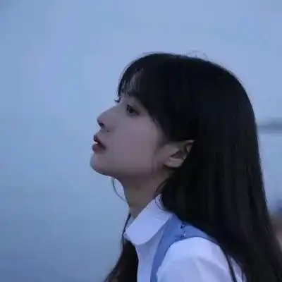 女生头像ins动漫蓝色系