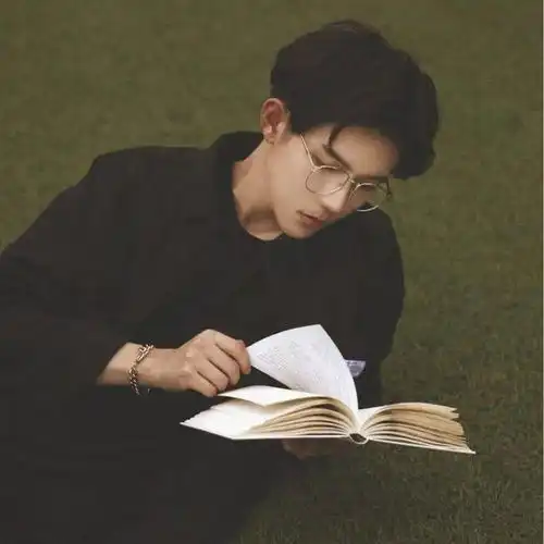 婆婆哭穷拖欠彩礼,却给小叔子买新房,婆婆都结婚了,她不敢离