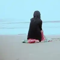 悲伤看海背影微信头像