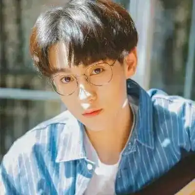 微信头像男阳光暖男