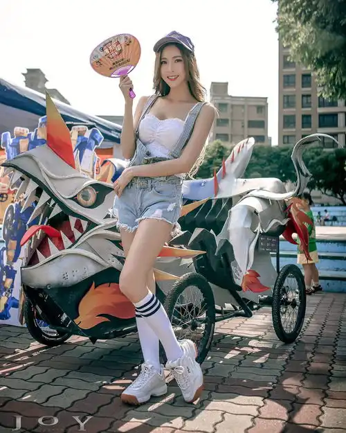 恶魔系女孩艾比