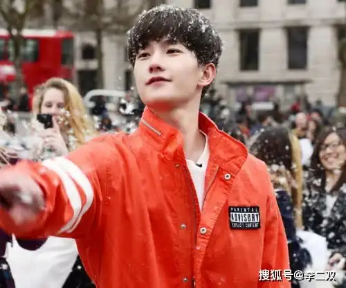 杨洋5年未曾参加综艺,如今再次归来,原因却让人惊讶