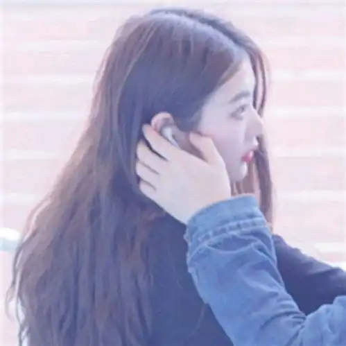 情侣头像鼓起勇气说我爱你