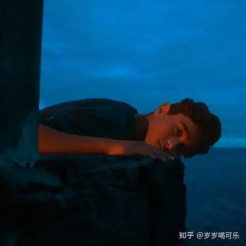 有没有一眼看见就喜欢的男生头像