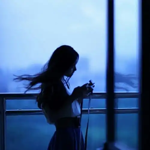 女生头像蓝色系少女动漫头像