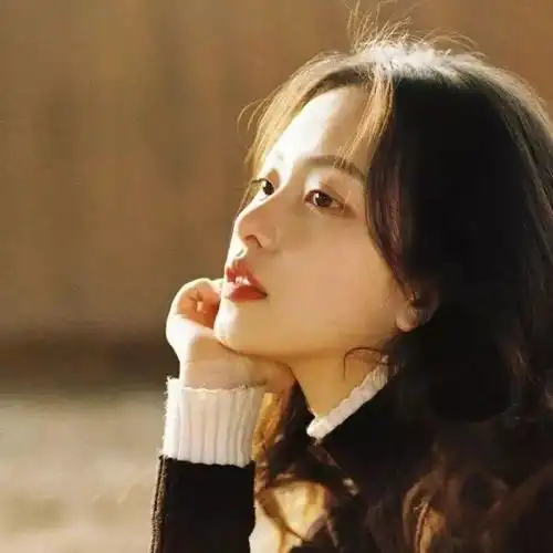 头像慢慢冷落你的人,其实有人在慢慢取代你