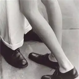 qq头像女生伤感黑白系大全2018不知身归处来去也匆匆