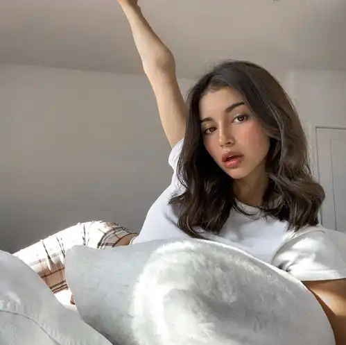 欧美女头像渴望得到的爱,我却怎样到得不到