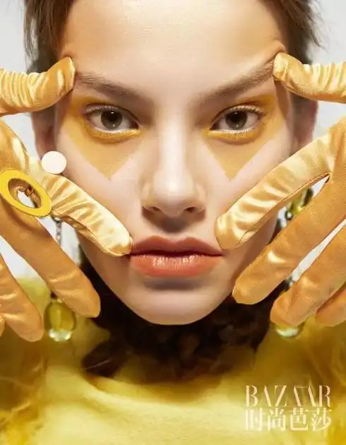 暖阳黄跳脱姜黄显白黄色调妆容品鉴开始