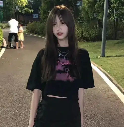 ins黑色系女头