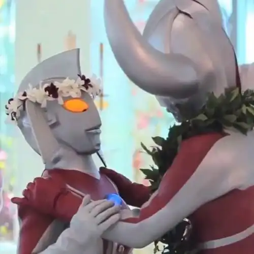 个性头像光是纽带,会有人将它继承,并再度发光