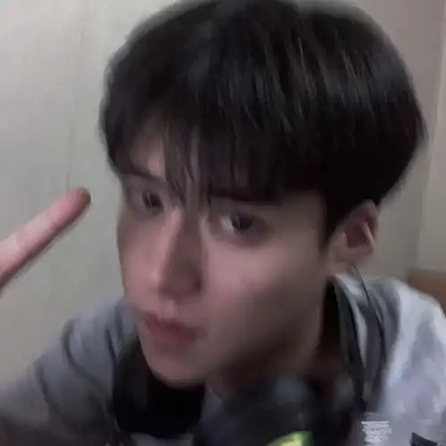 头像l你只管往前走我永远爱你