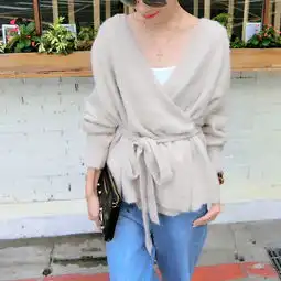 各种杏色驼色咖啡色的季节土色系穿搭