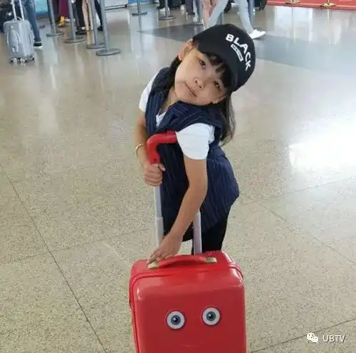 蜡笔小新看动感超人记