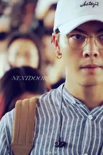 太爱这个feel陈伟霆戴眼镜变禁欲系男主