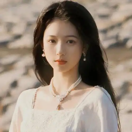 女生头像你才不是一个没有故事的女同学