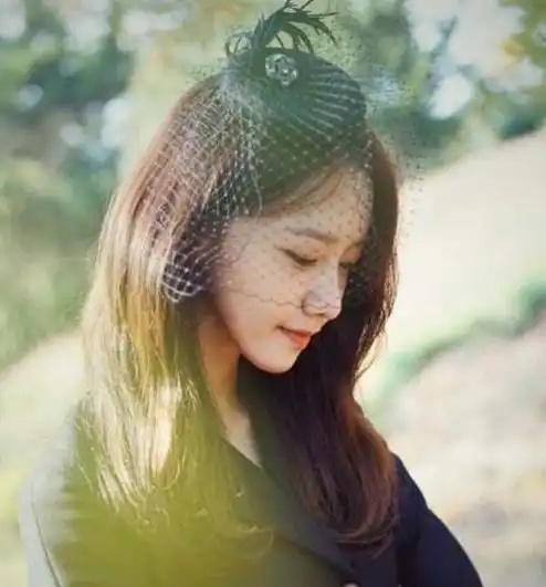 只看一眼就会瞬间爱上这样的林允儿