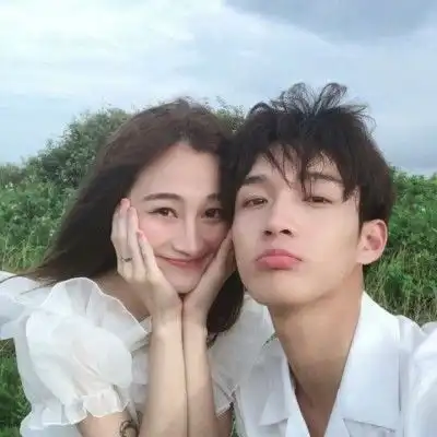 最适合官宣的情话短句,比土味情话更浪漫,直击老夫心