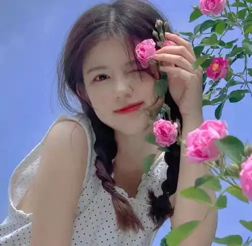 微信头像夏天女