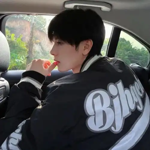 情侣头像甜蜜的高质量情头