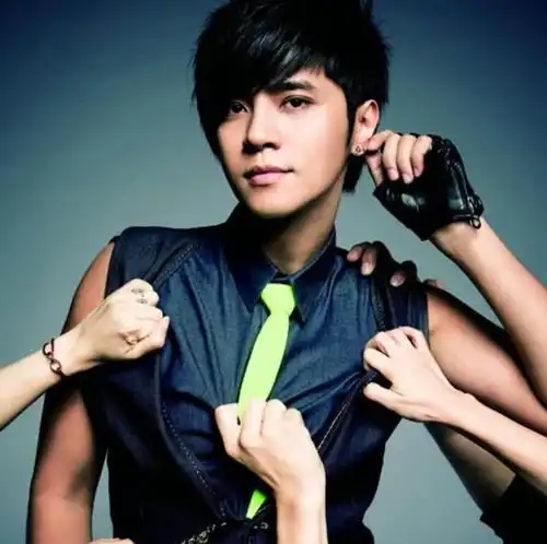 时间管理达人罗志祥,其经纪人出来辟谣了