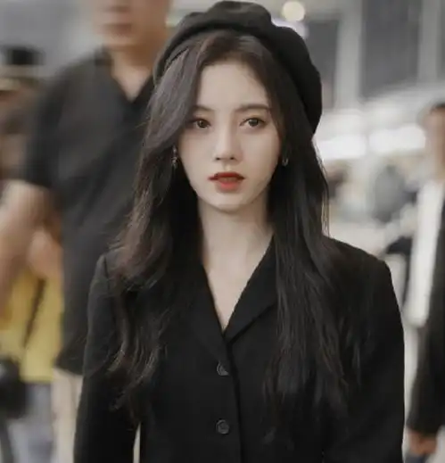 好看的头像女生黑色系鞠