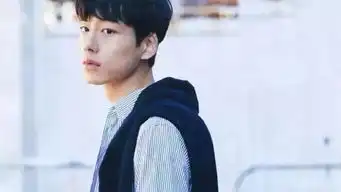 已经厌倦街头风了,换个盐系清新风帅一帅