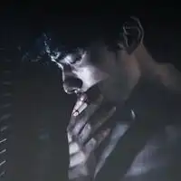 动漫男头像冷酷黑色系伤