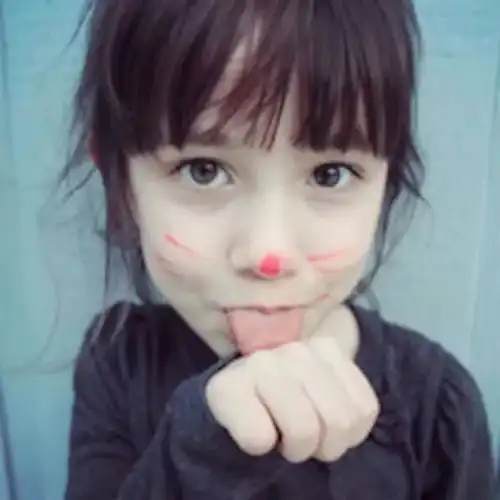 萌系头像我正在背着你偷偷变好