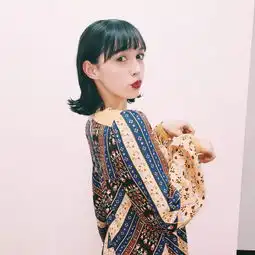 97年混血美少女,有她一半颜值我能横着走