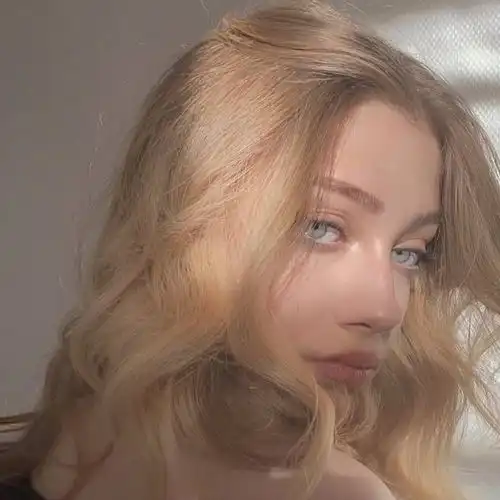 欧美头像系列爱情需要双向奔赴