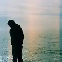 沧桑图片男生背影微信头像图片大全