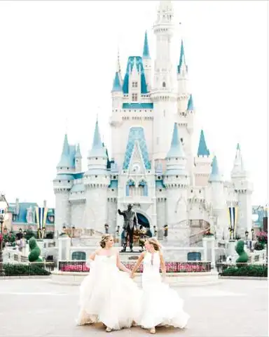 allurebridals将迪士尼公主婚纱实体化实现少女梦想,打造纯白公主婚礼