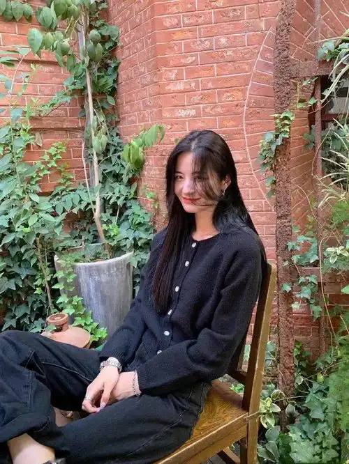 服装搭配不造早春怎么穿更好看9套韩系的搭配示范,助你做最美的女孩