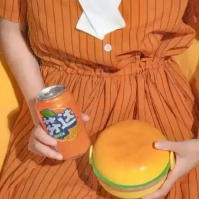 零食女孩系列壁纸