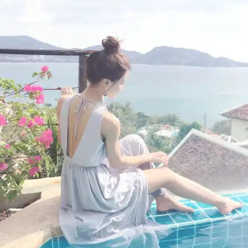 一个喜欢我的男生,感觉最近聊天的感觉越来越奇怪了,说暧昧也不能算,就是总感觉气氛不太对,这是什么情