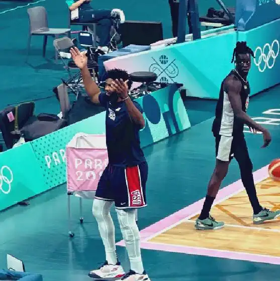 库里三分9中0美国男篮又有内讧了确认放弃mvp大中锋