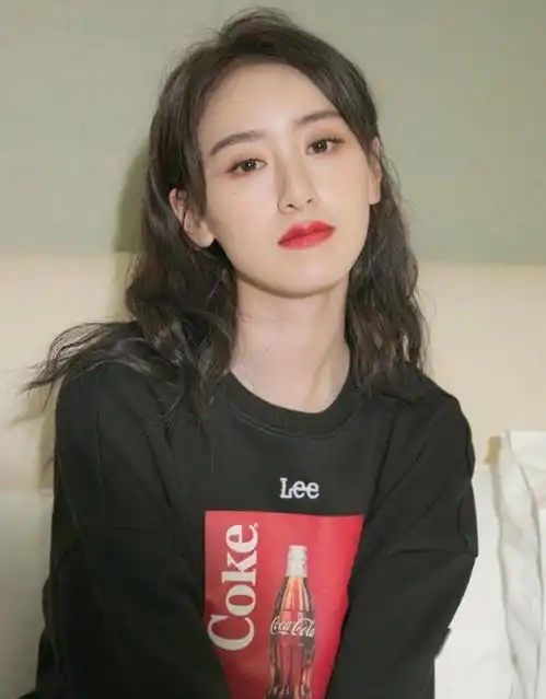 仙侠最丑女主袁冰妍颜值遭质疑,淡颜系女生如何发挥自身特点